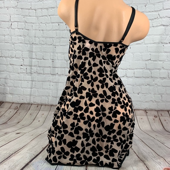 Victoria’s Secret Lingerie Babydoll Leopard Print - Picture 5 of 5